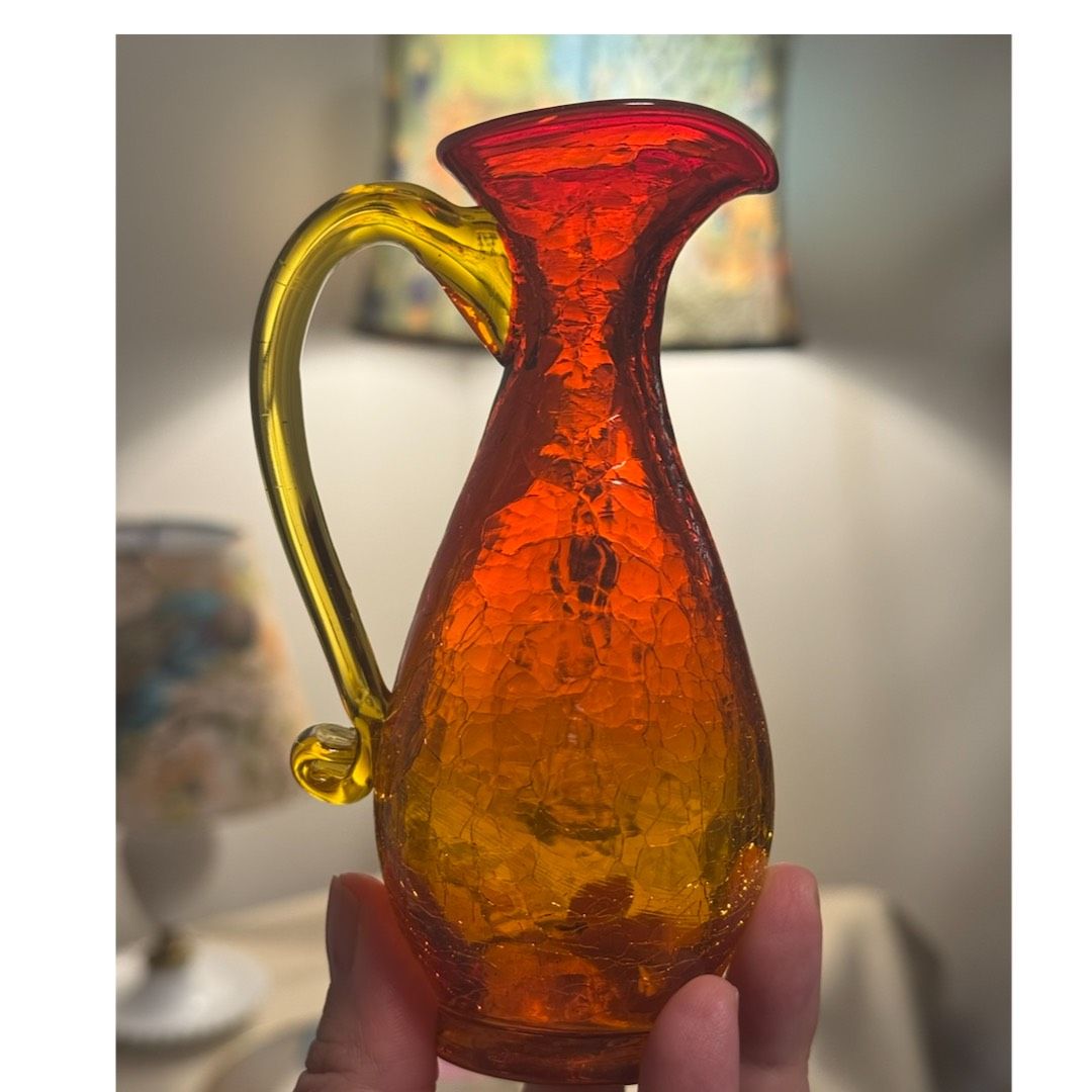 Vintage 5” tall Blenko crackle art glass pitcher, amberina