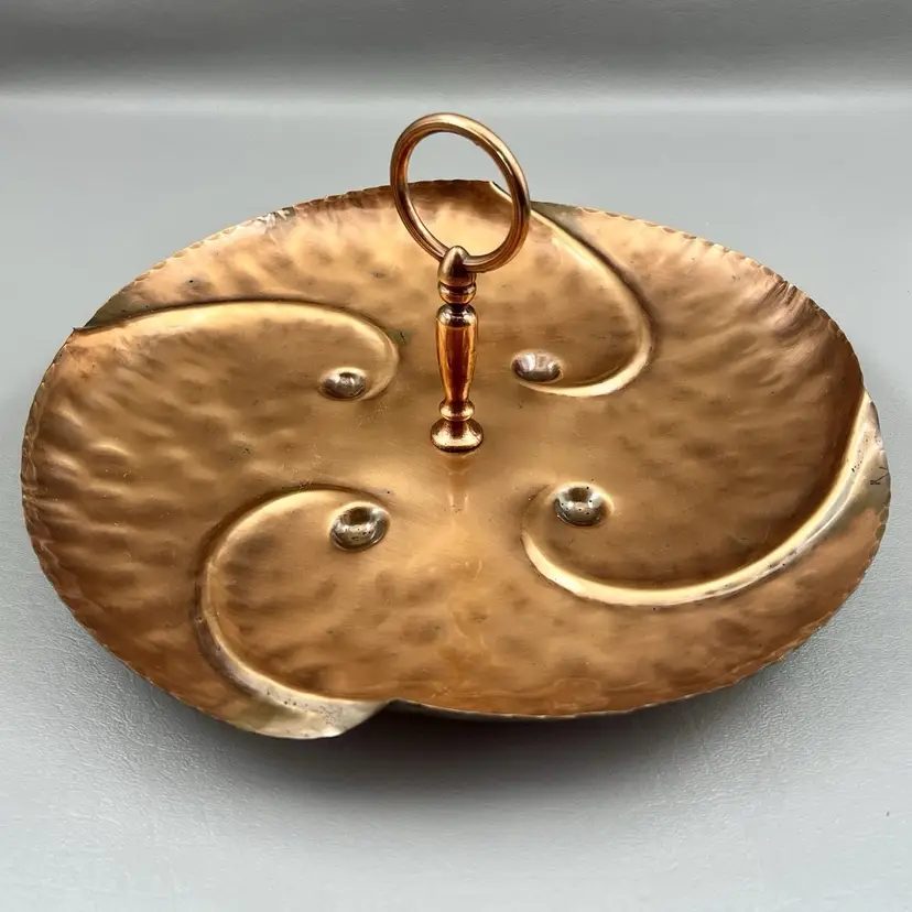 Vintage Gregorian Hammered Solid Copper Tidbit Tray With Handle USA 11.5x5"