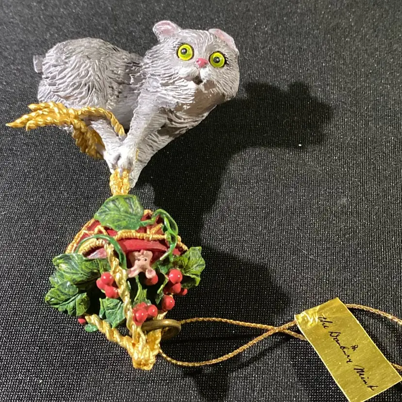 #10 - 25%off Sale-Afternoon Nap Angel Comical Cat Ornament Gary Patterson Danbury Christmas Kitty (was $12)