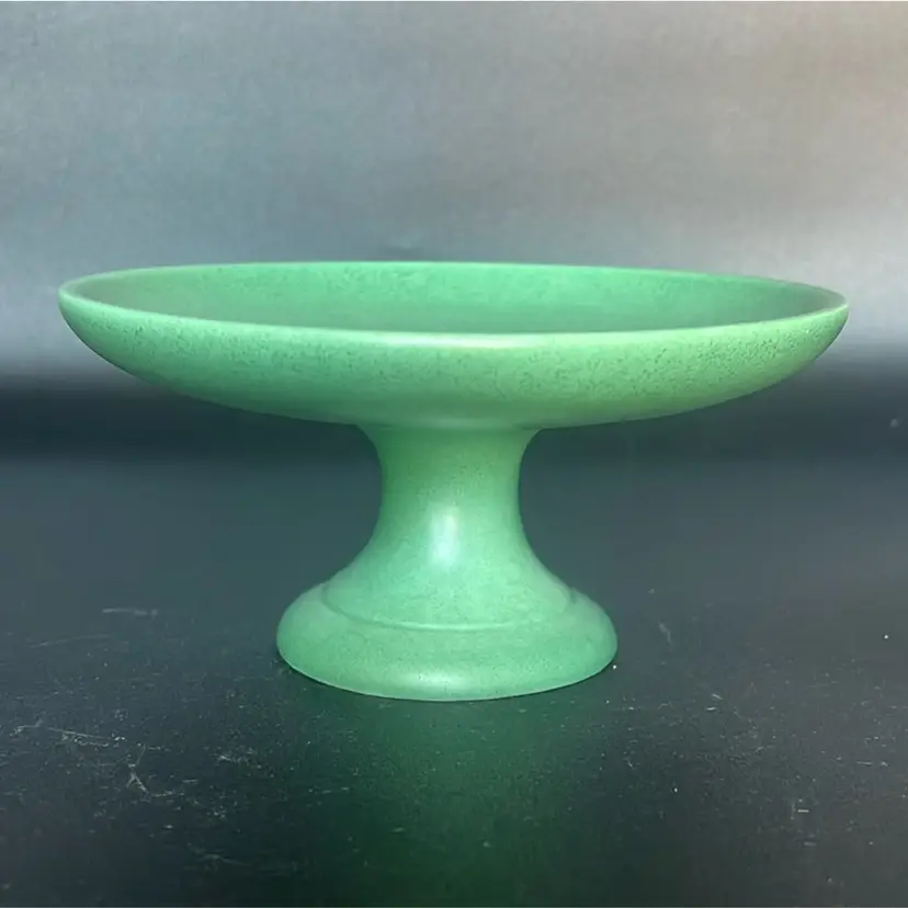 Royal Haeger RG-62 green pottery pedestal pastry stand