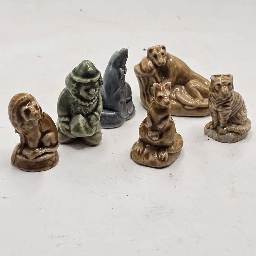Wade Whimsies circus animals big cats lot of 6