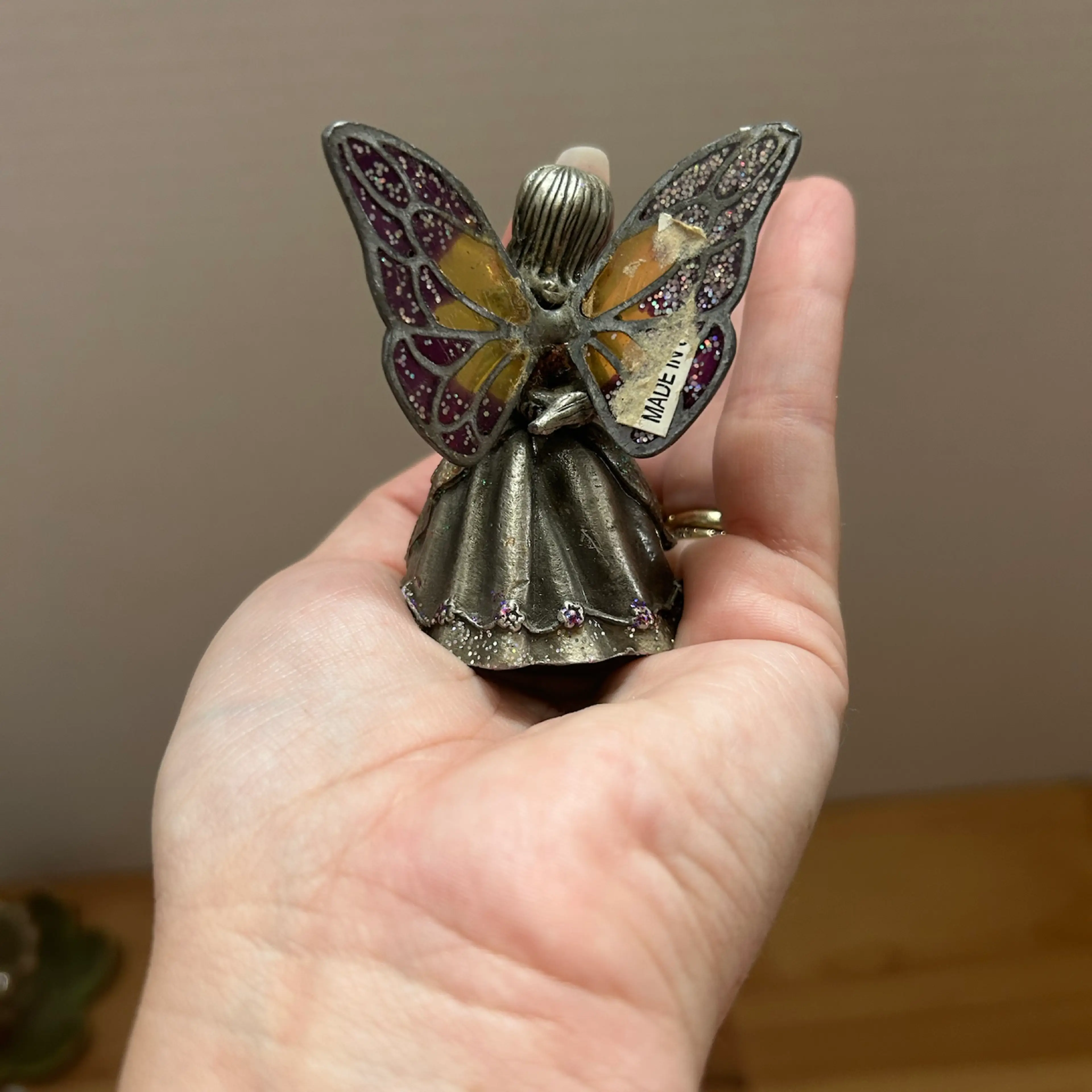 Image 3 of 3