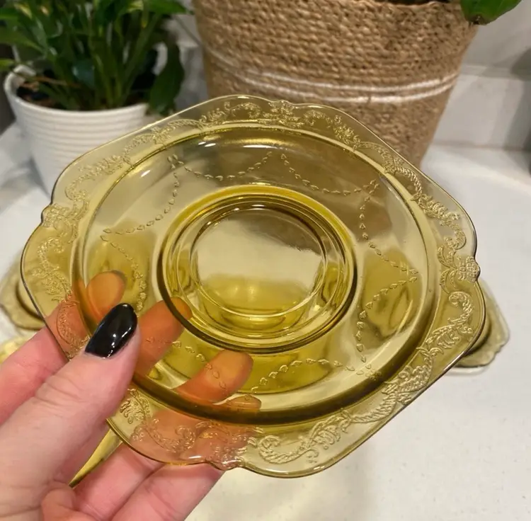 VTG Federal Depression Glass Madrid Amber Yellow Depression Glass Saucers 5 - 5”