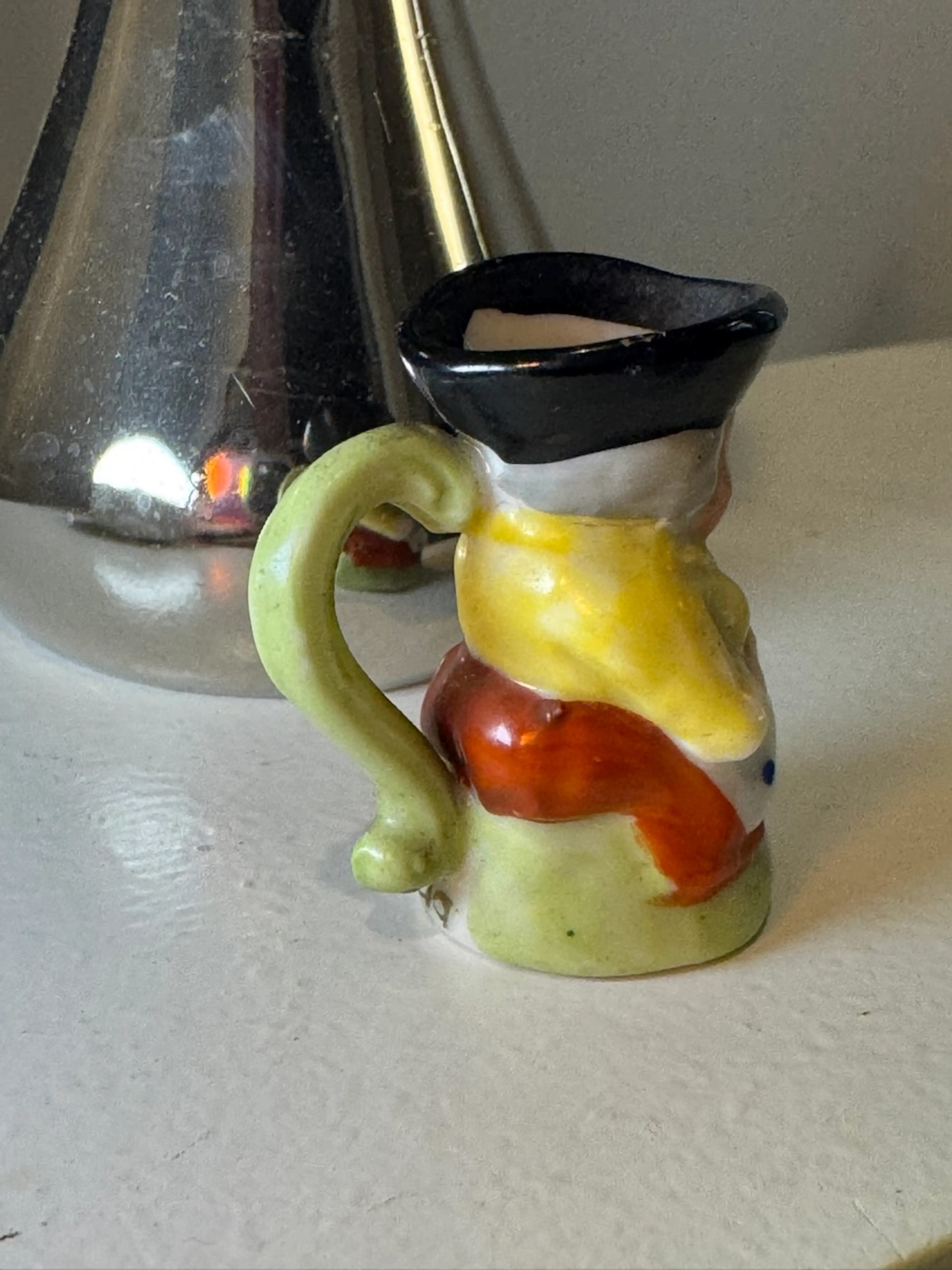 Image 2 of 2