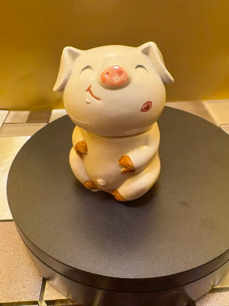 Vintage Rare Mascot Mini Pig Trinket Box