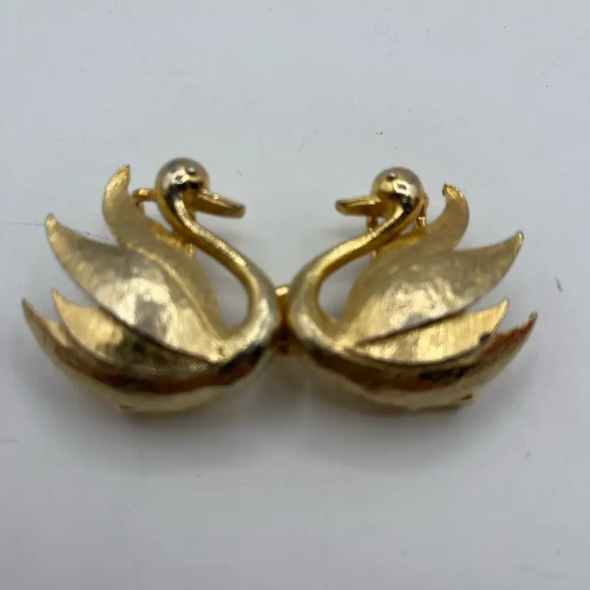 Mimi Di N Gold Swan Pair Belt Buckle 1980 Birds Theme Good Used Condition