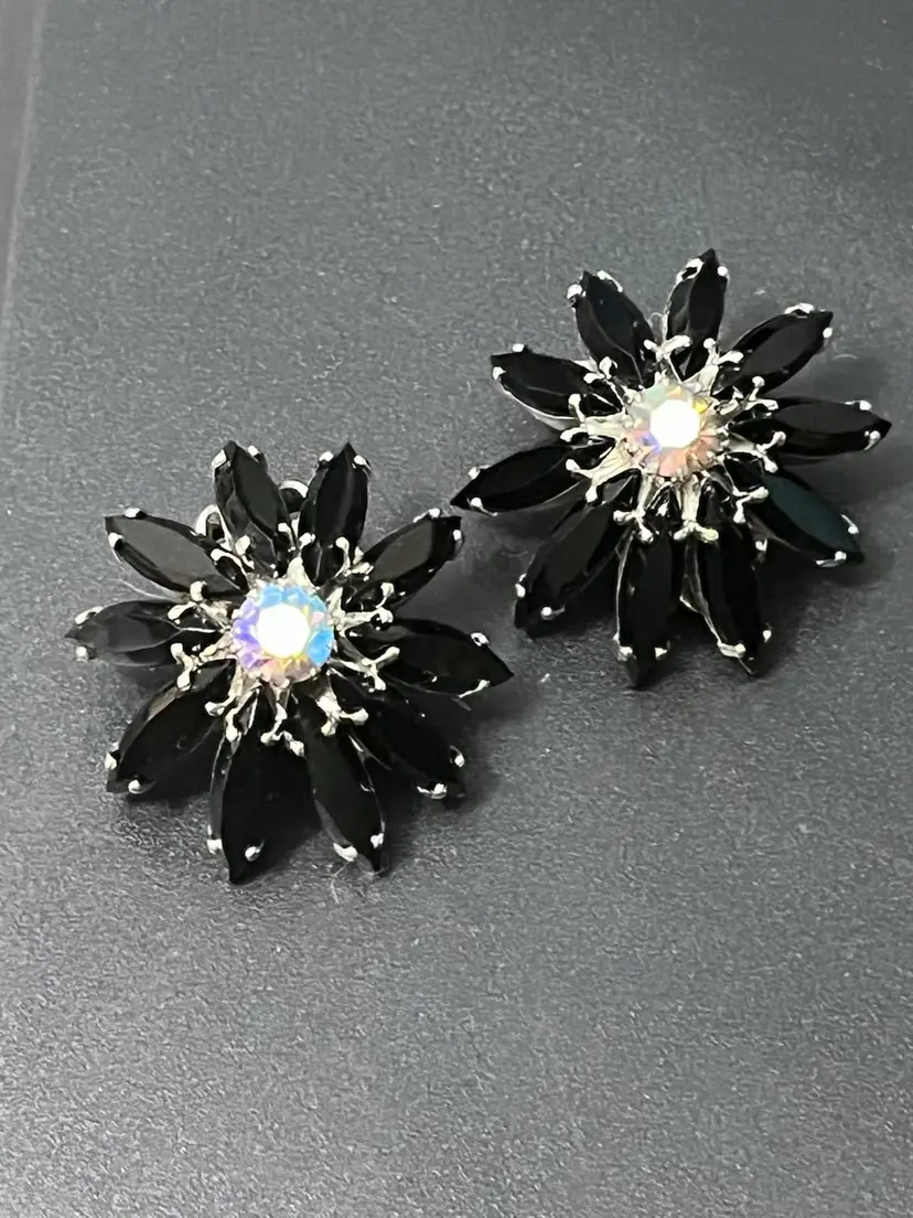 Vintage Black Rhinestone Flower Clip On Earrings
