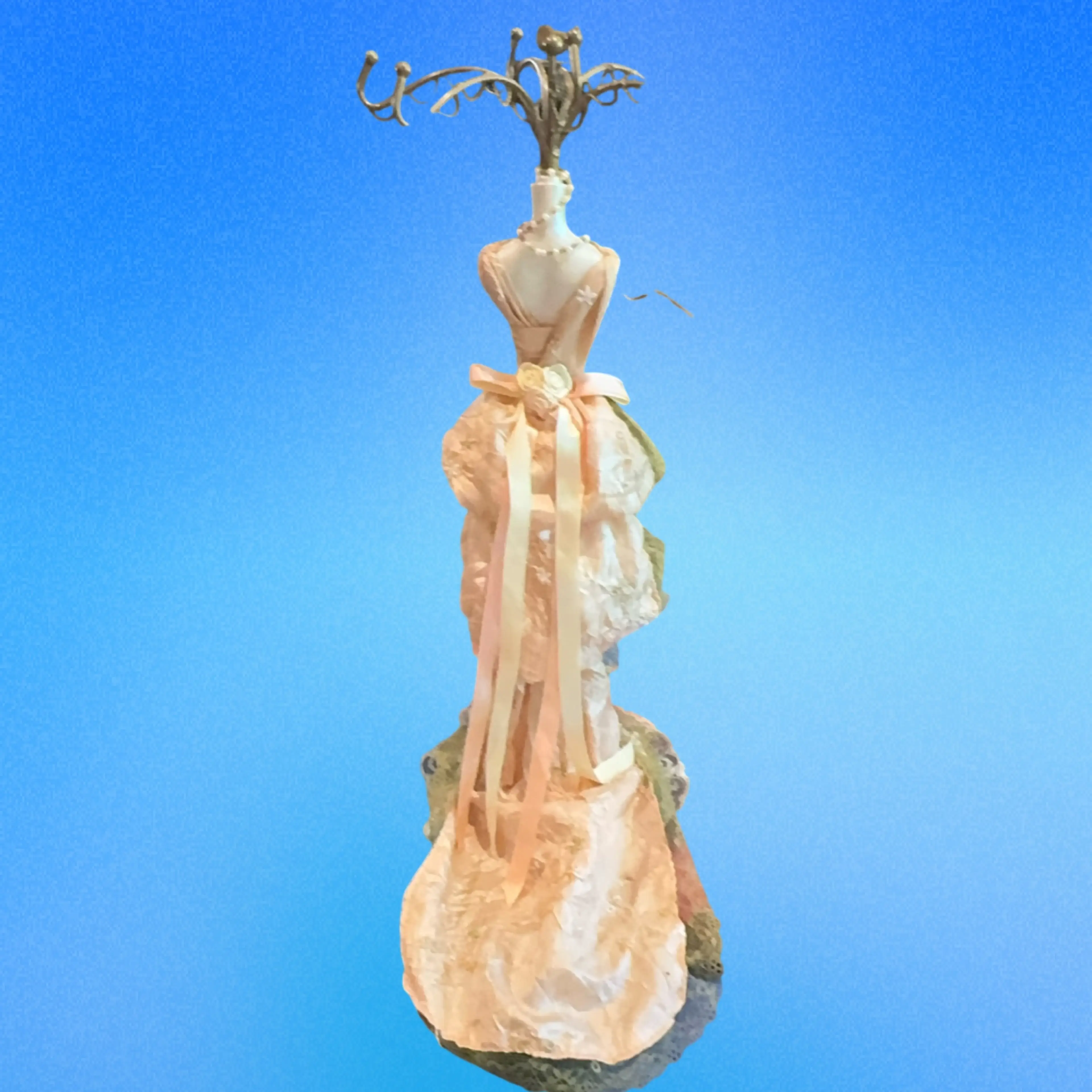 Image 2 of 2