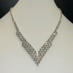 LA? Rhinestone Statement Necklace 18” Long