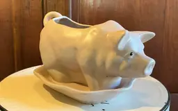 Vintage Ceramic Pig Planter 1980’s