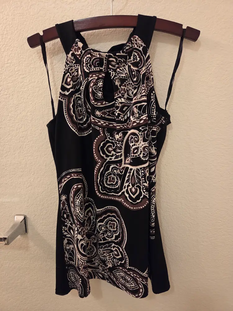 NWOT White House Black Market XXS Ladies Halter Top Black, White and Brown Floral Paisley Print With Tie Back