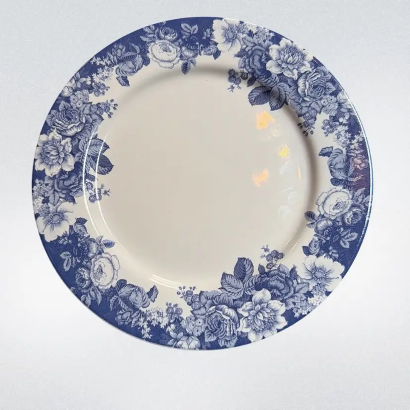 Nautica Bermuda Indigo Rose Salad/dessert Plates Blue & White 8.25” Ex Condition