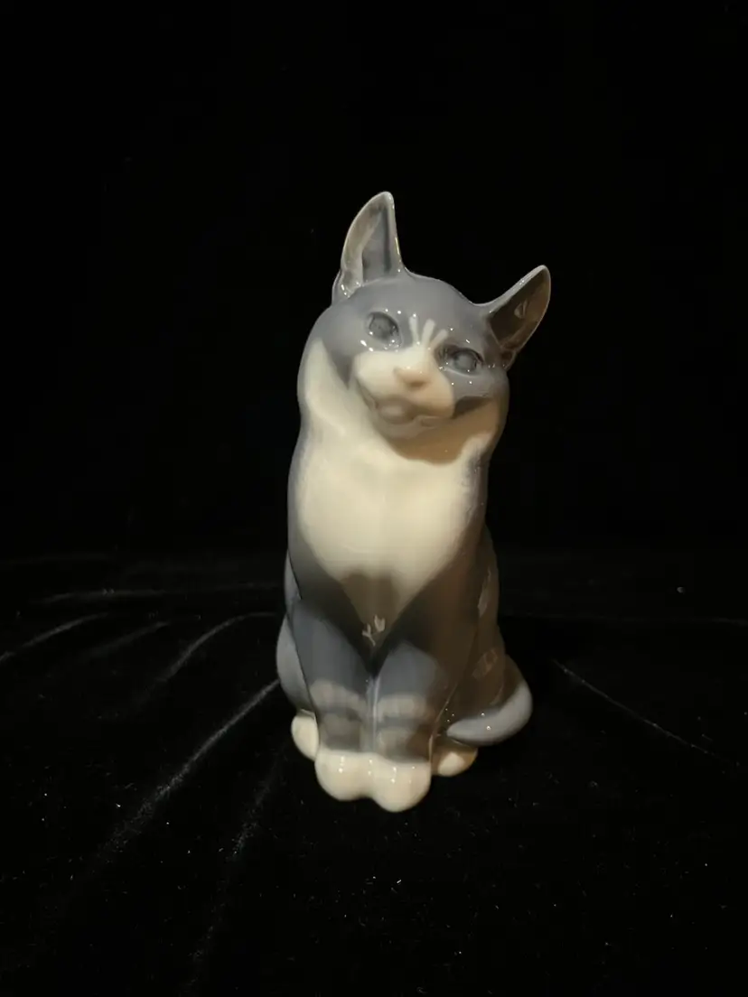 #3380 - Royal Copenhagen Grey Blue Sitting Cat 1803 Denmark, Approx 5” Tall