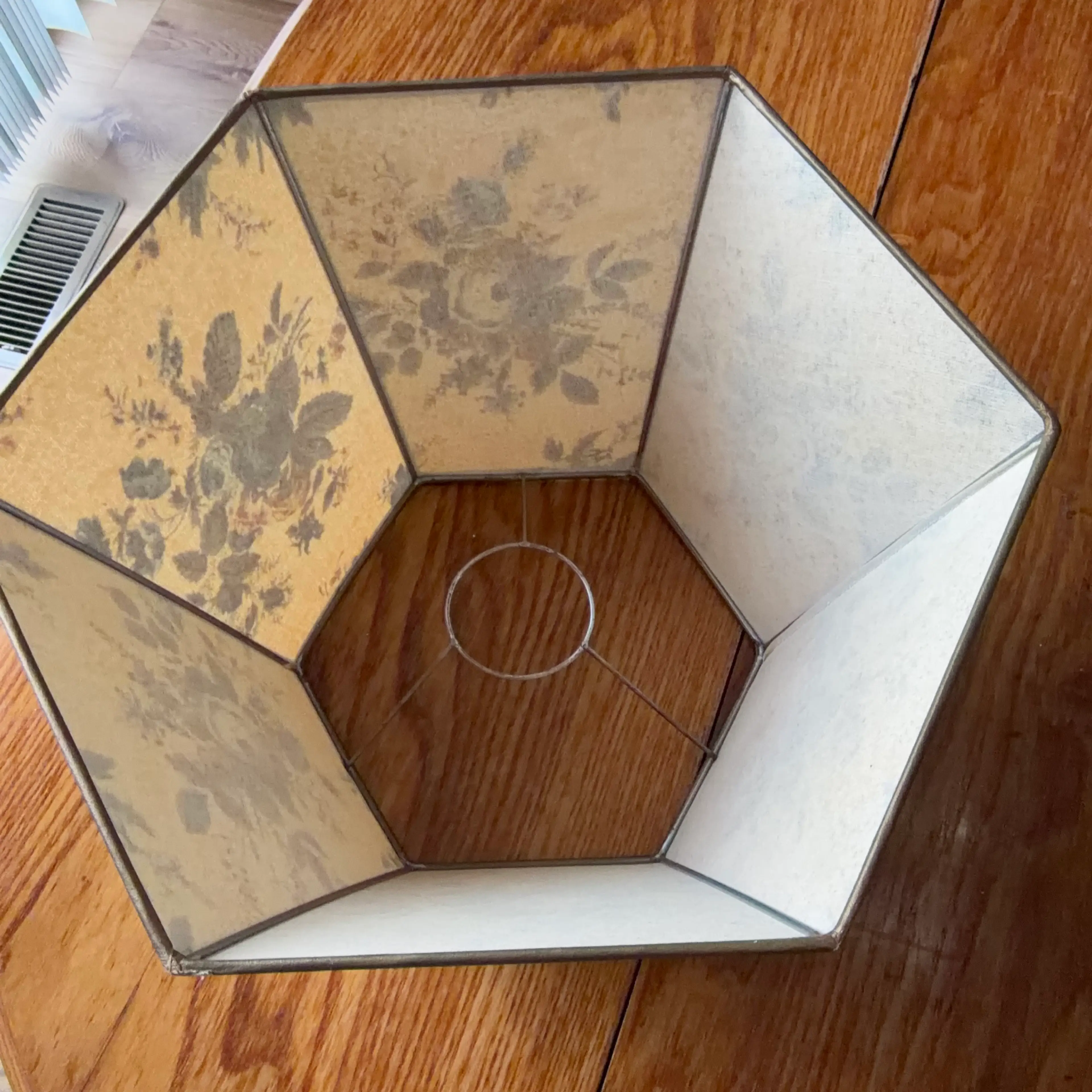 Image 3 of 3