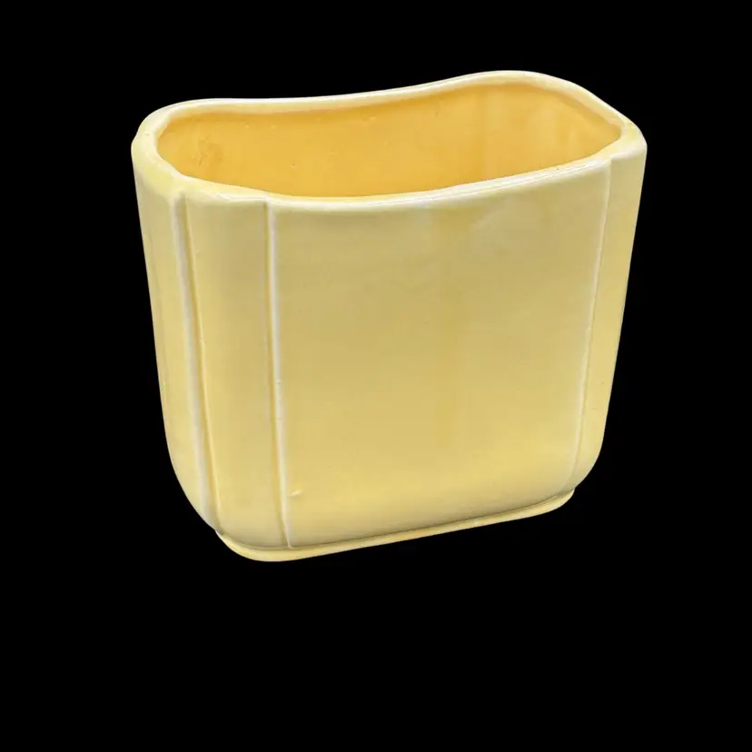 Vintage planter- Deco-style yellow rectangle