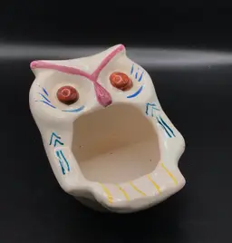 Vintage owl ashtray colorful paint brushes sponge holder