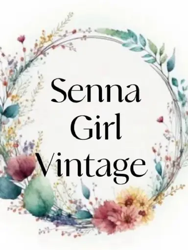 Shelves Full Of VTG Treasures🏺🕰️🕯️