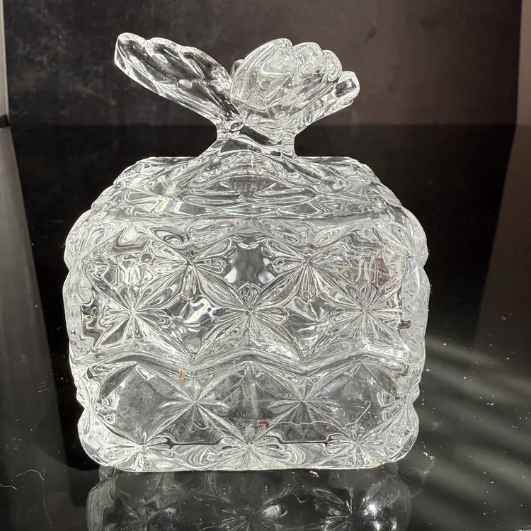 Vintage Pressed Clear Class Butterfly 🦋 Jewelry Trinket Box 3” x 3” AS IS