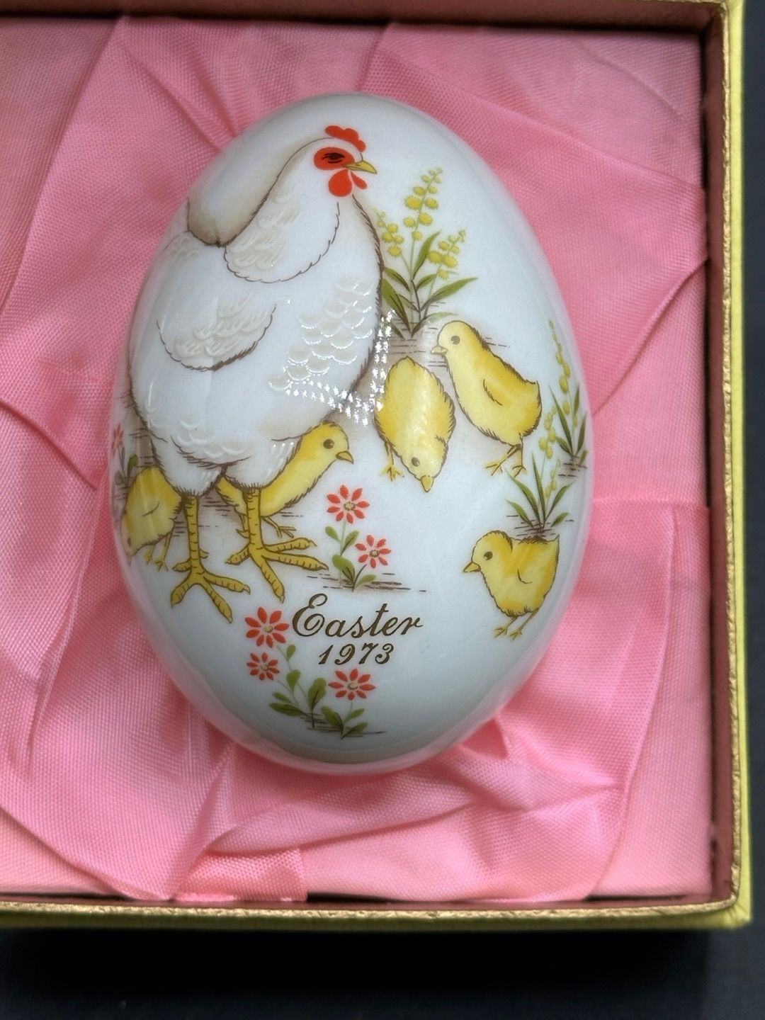 Niknax · Noritake Bone China Porcelain Easter Egg - 1973 Vintage