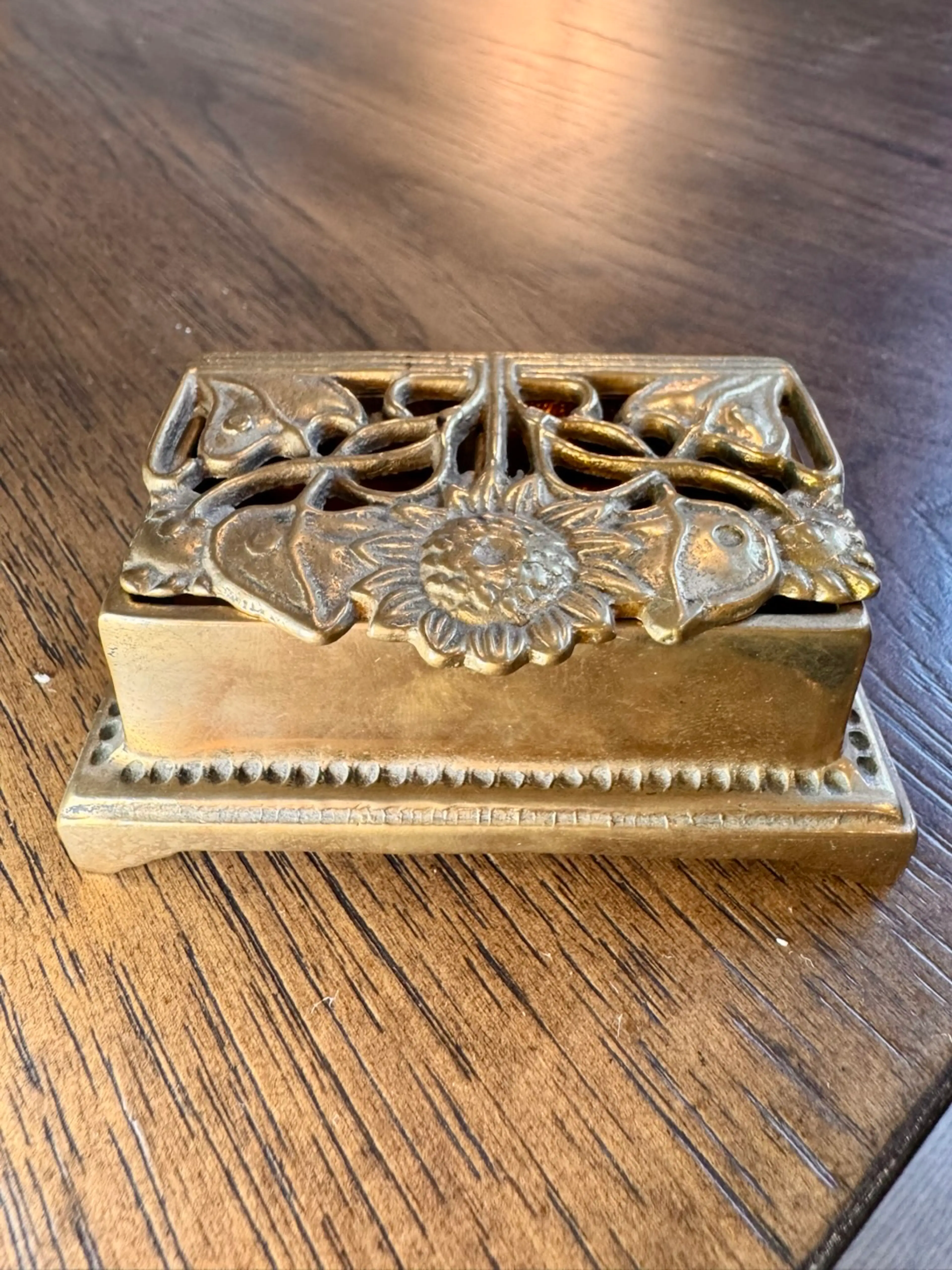 Image 1 of 4