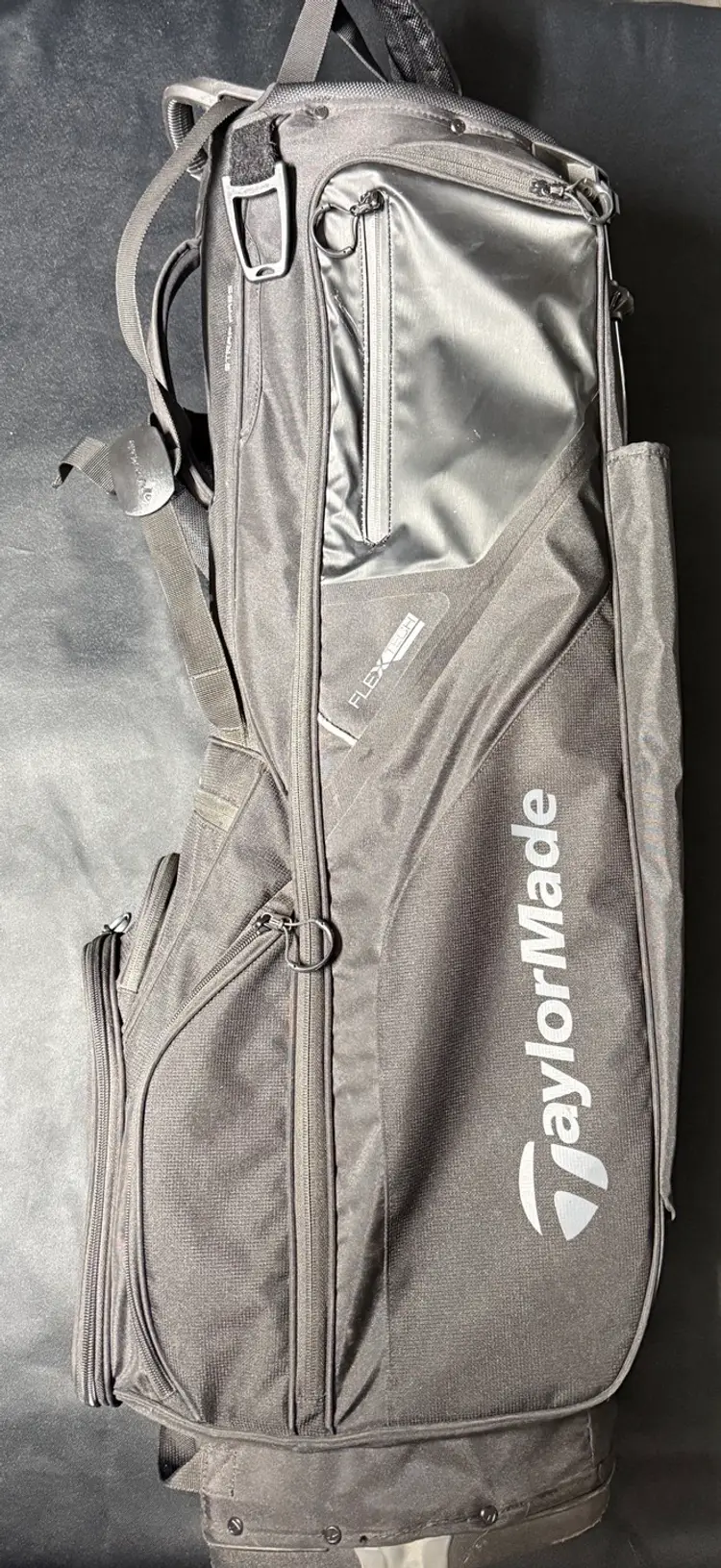 TaylorMade Carry Bag