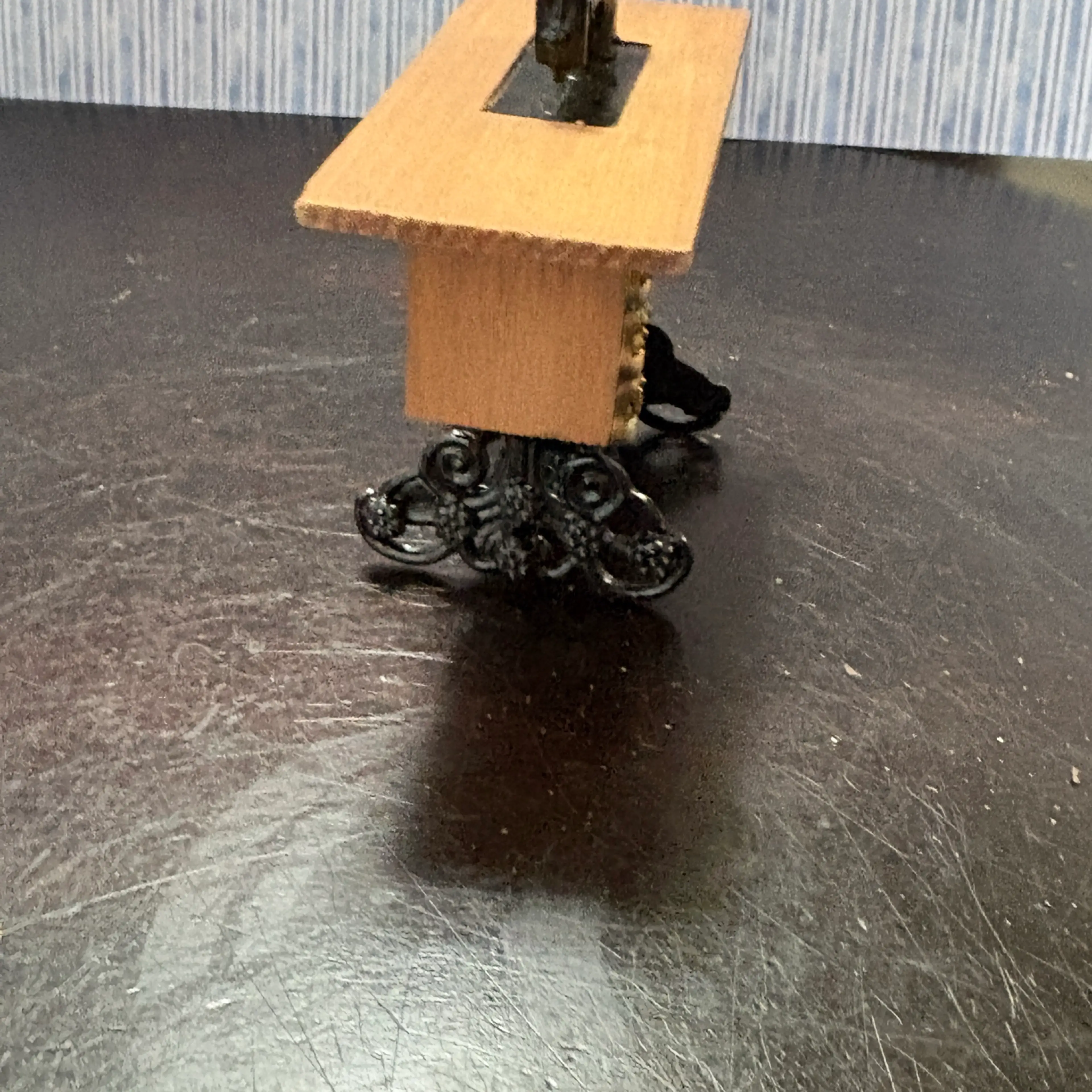 Image 4 of 9