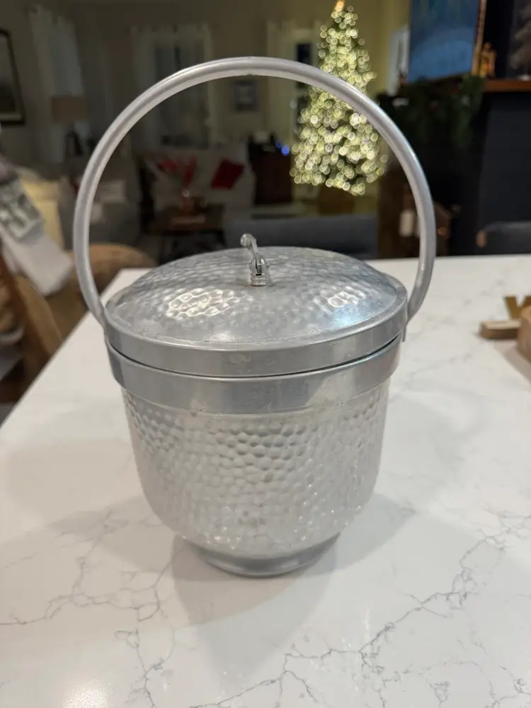 Vintage Mid Century Modern Hammered Aluminum Ice Bucket With Lid Made In Italy