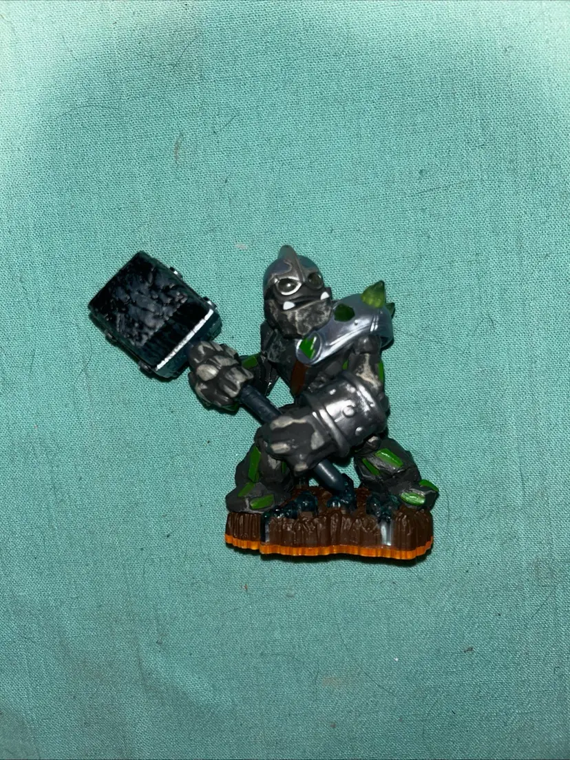 Skylanders Giants Crusher (Granite)