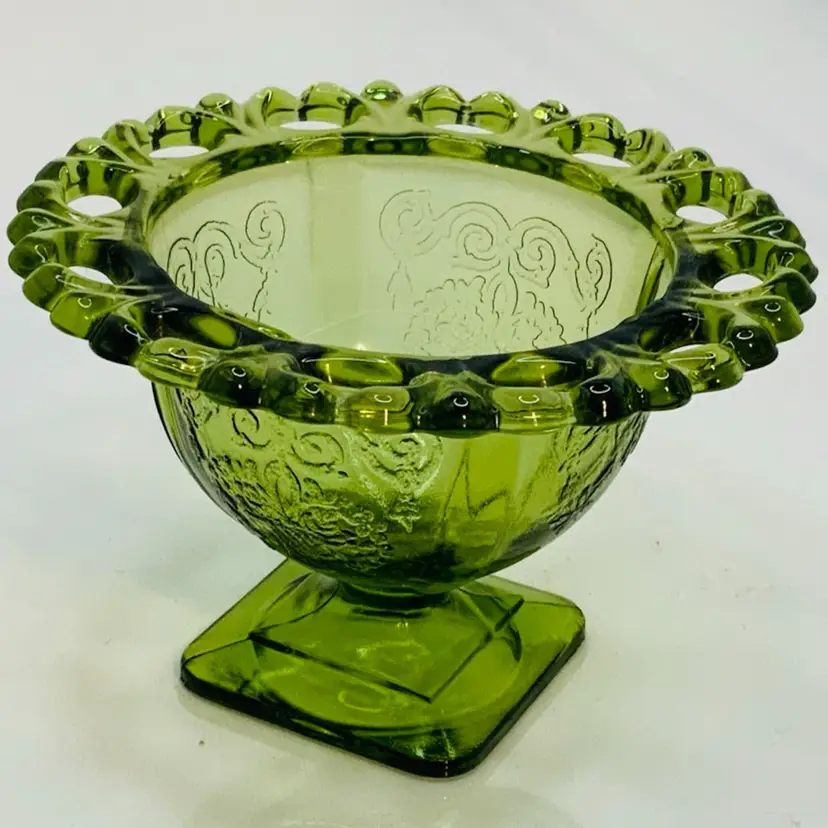 Vintage Loraine Open Lace Top Indiana Glass Colonial Avocado Green Glassware Compote Candy Dish Trinket Dish Or Votive Candle Holder