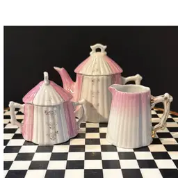 Vintage Whimsical Small Tea Set 🎪
