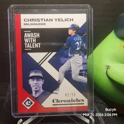 2019 Panini Chronicles - Christian Yelich Milwaukee Brewers 42/99
