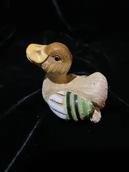 #3229 -Riconada Duck Damaged 2x2.5”