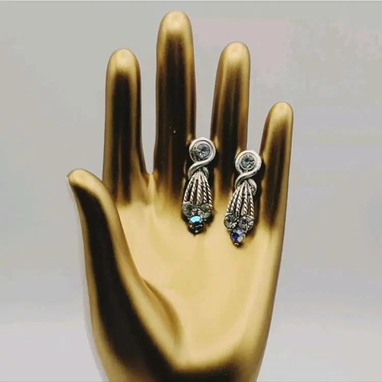 #01 Vintage Coro Silver Tone Light Blue & Clear Rhinestone Dangle Clip On Earrings