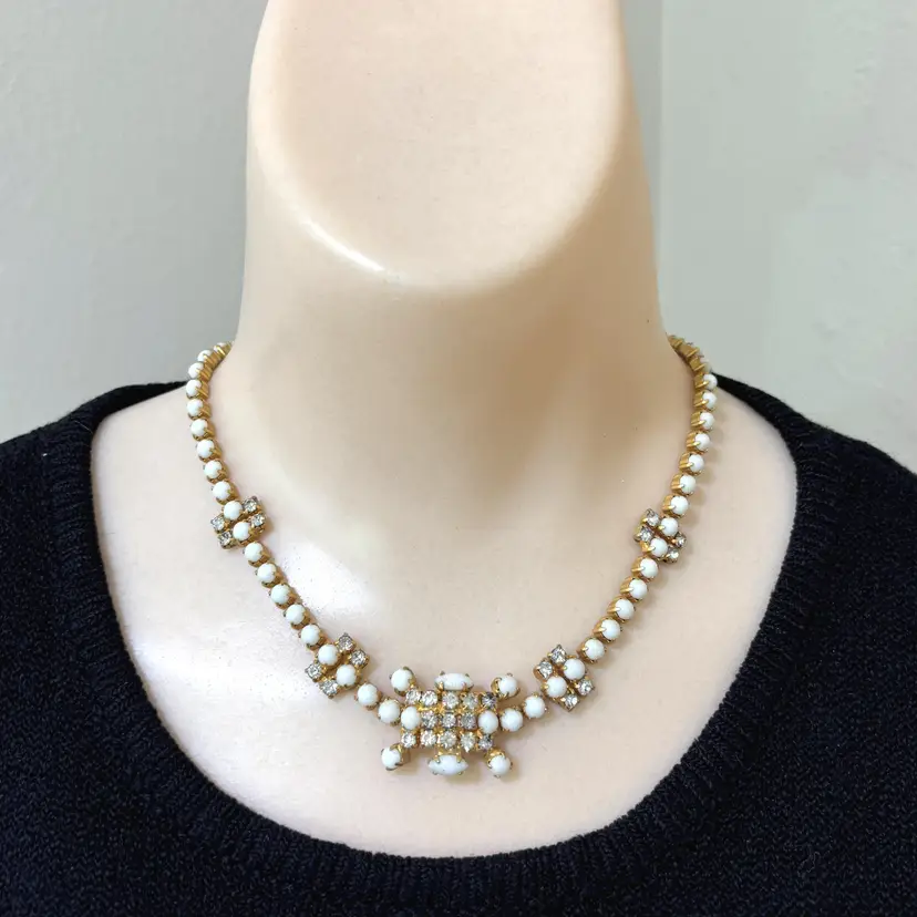 Milk Glass Rhinestone Choker Necklace Prong Set Granny 50s Prom Wedding Vintage Hollywood Glam