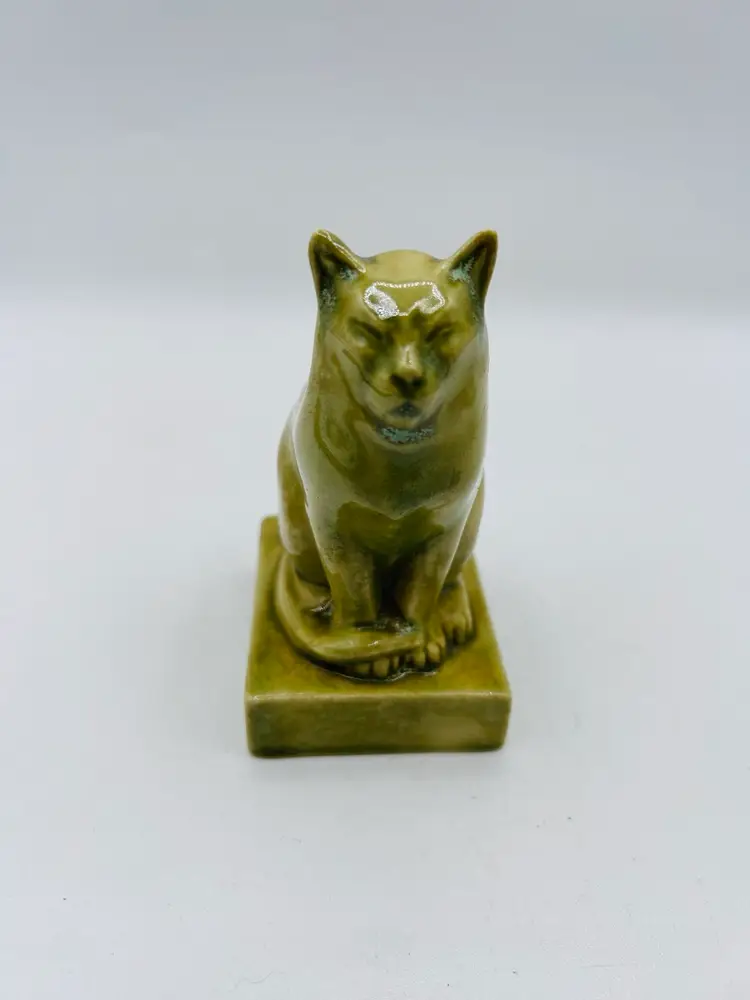 Rookwood Pottery cat figurine Signed And Stamped