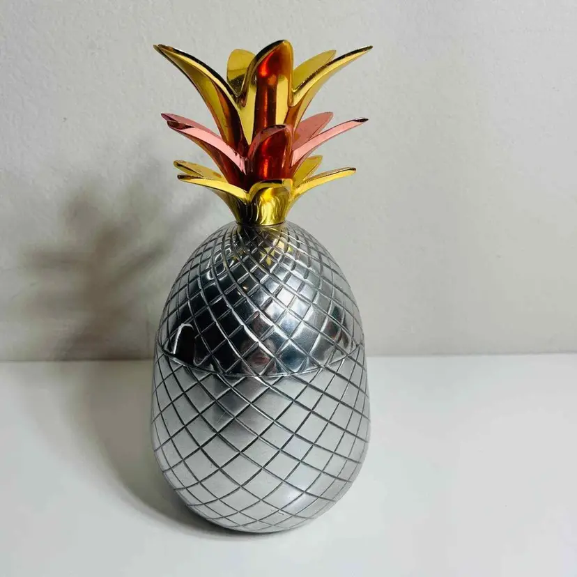 Tumbler The Grand Floridian Pineapple Prince of Scots Silver Drinkware Decor