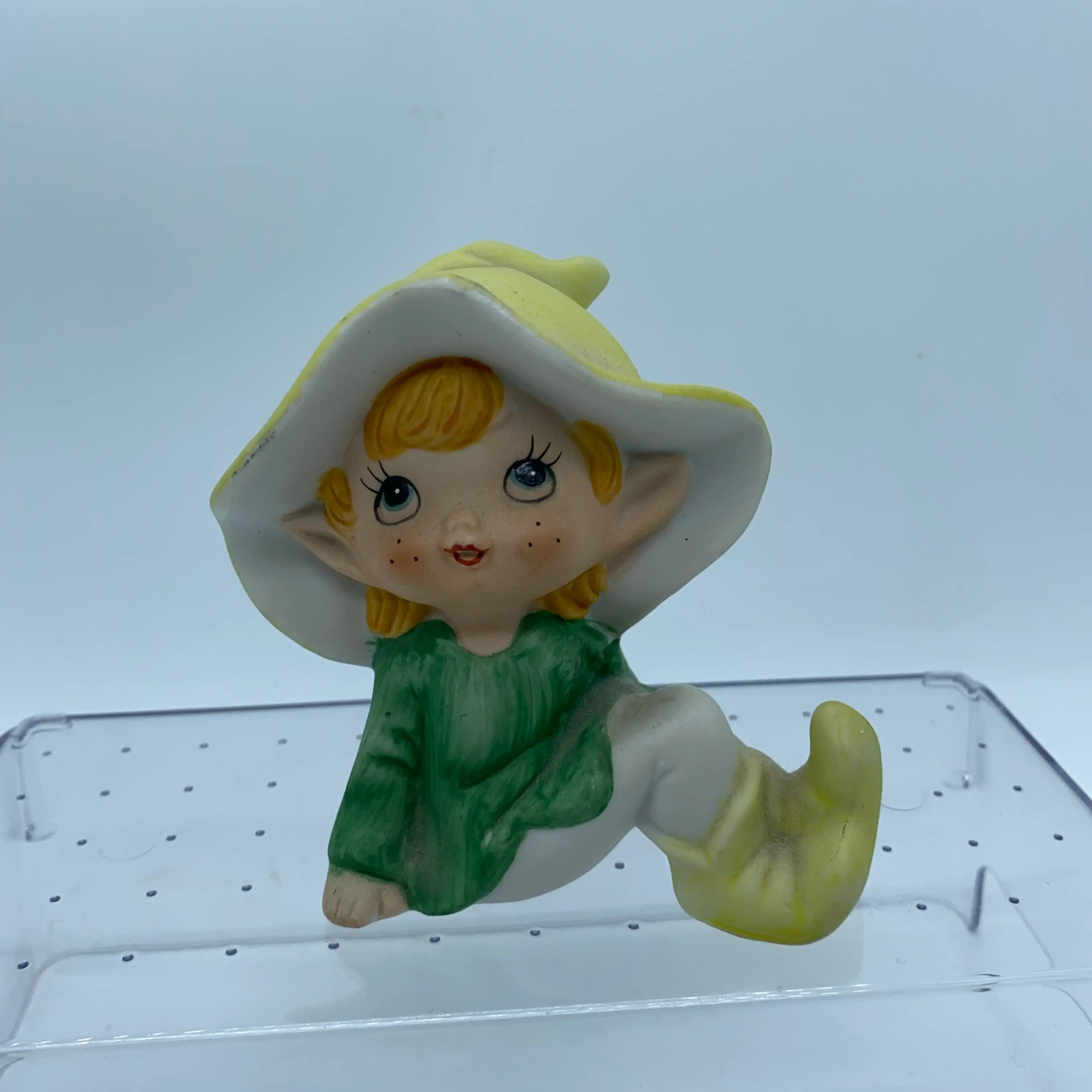 Image 2 of 6