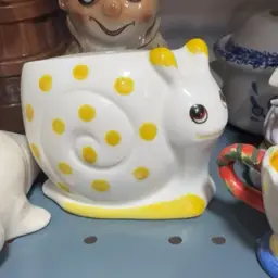 #09 - Shop The Shelves