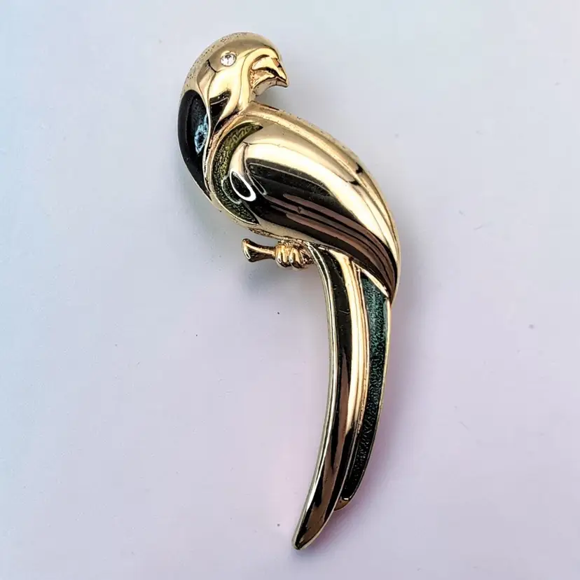 Liz Claiborne Signed LC Gold Tone Parrot Bird Teal Green Enamel Pin Brooch