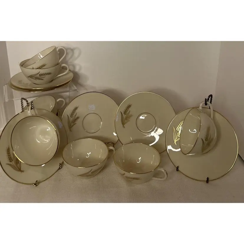 Vintage Lenox “Wheat” Cream with Gold Trim Tea or Coffee Cups & Saucers ~ Set of Four (4)