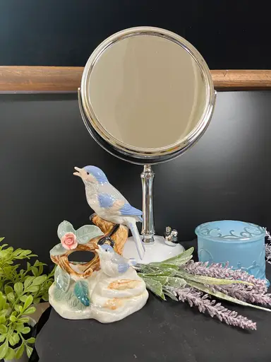 Vintage Vignettes w/ Kim!