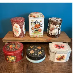 Lot Of 6 Vintage Floral English Tea Tins & 1 Toffee Tin ~ Daher / Riley’s