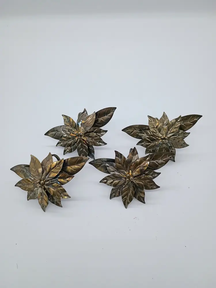 Set of 4 Brass Poinsettia Napkin Rings