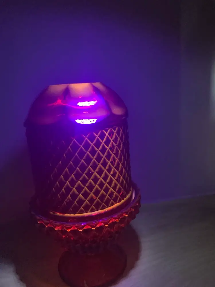 Vintage Mcm Glowing Viking Red Diamond Point Fairy Lamp 6 3/4”