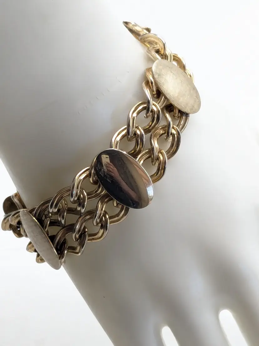 Vintage Chunky Gold Tone Oval Link Double Chain Bracelet