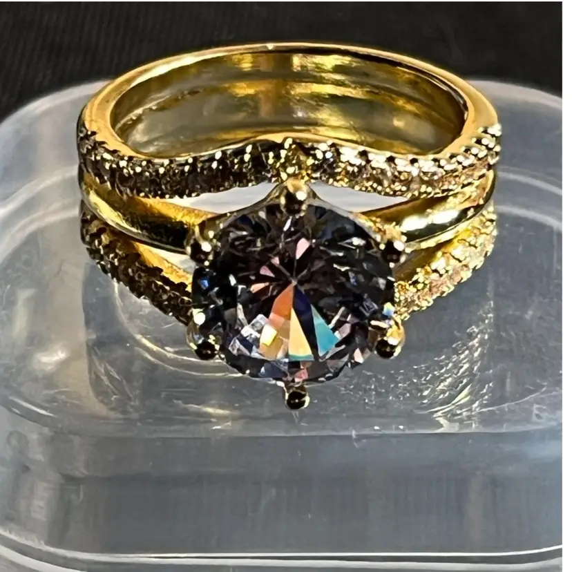 Size Six Band With CZ Stones