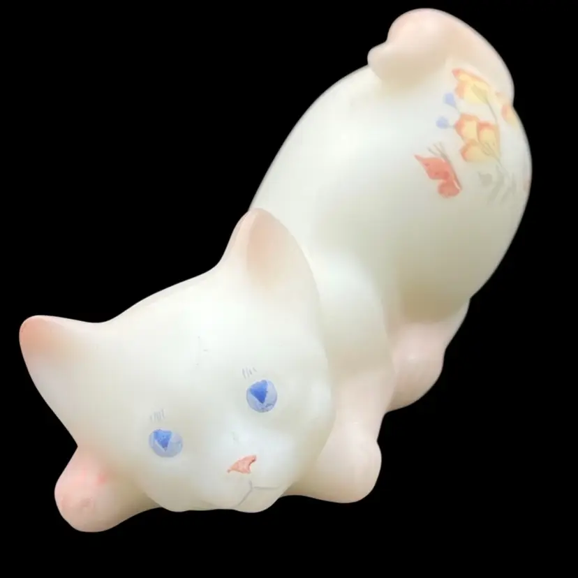 Fenton Peach Meadow Blooms Kitten