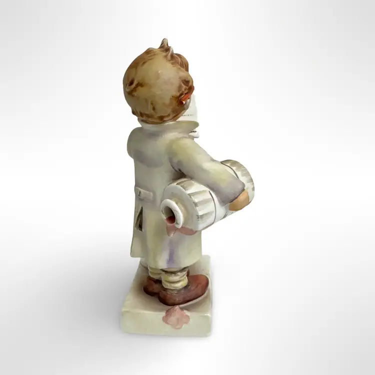 Vintage Goebel Hummel Little Pharmacist Figurine Made In Germany TMK 4 Rizinusol Meds