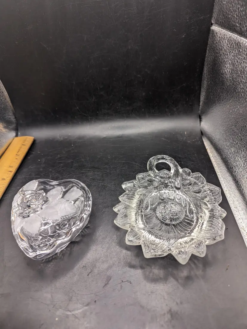 Vintage Fenton Clear Sunflower Pin Trinket Dish And Glass Heart Trinket Box