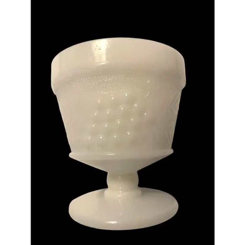 Vintage Indiana Glass Milkglass Pedestal Sherbet Cup EUC